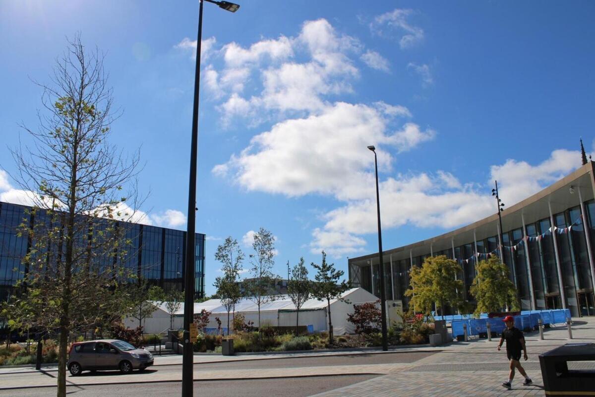Two Bedroom Apartment, Free Parking, Close To Uclan And Free Wifi プレストン エクステリア 写真